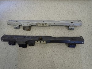 SUZUKI LIANA 02-07 BELKA PASA PRZEDNIEGO WZMOCNIENIE CZOŁOWE 1/5 MINIATURA