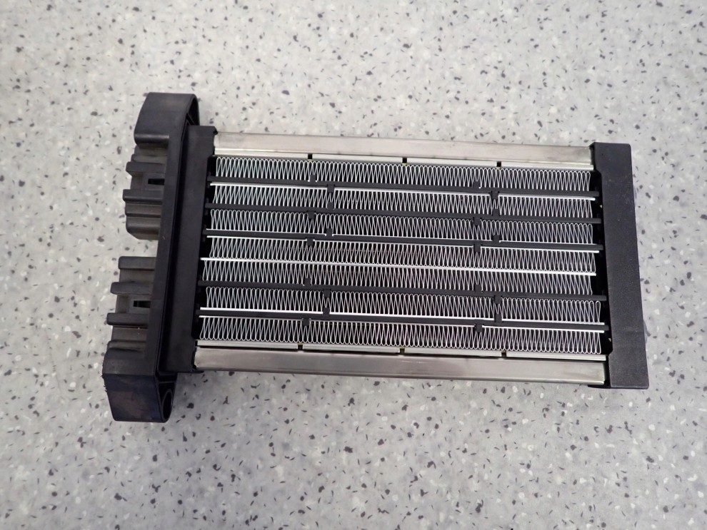 MITSUBISHI COLT CZ3 1.5 DID 04- NAGRZEWNICA ELEKTRYCZNA 3/5