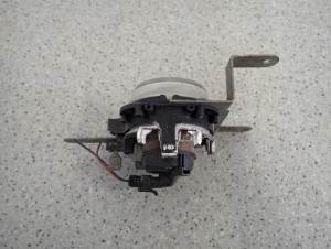 SUZUKI IGNIS 00-03 HALOGEN PRZEDNI PRAWY 4/5 MINIATURA