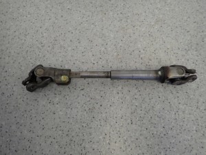 SUZUKI IGNIS 00-03 KRZYŻAK KOLUMNY KIEROWNICZEJ 2/3 MINIATURA