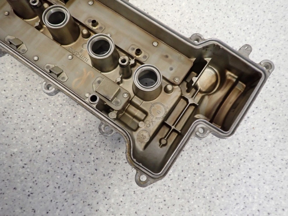 TOYOTA YARIS FR 03-05 2S 1.3i POKRYWA ZAWORÓW 5/7