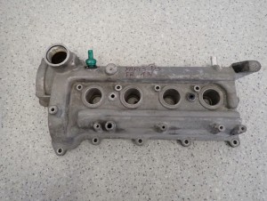 TOYOTA YARIS FR 03-05 2S 1.3i POKRYWA ZAWORÓW 1/7 MINIATURA