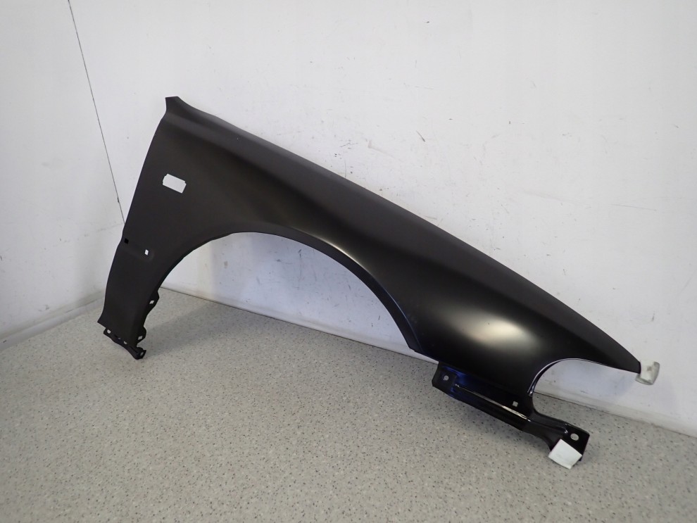 HONDA ACCORD CC V SEDAN 93-95 BŁOTNIK PRZEDNI PRAWY 2/4