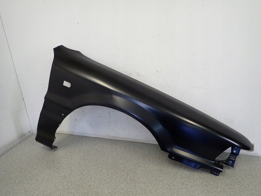 MITSUBISHI GALANT 88-92 BŁOTNIK PRZEDNI PRAWY 2/5