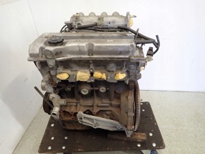 MAZDA 323 BJ 98-01 1,6 i SILNIK BENZYNA MOTOR ZM 86 000 Km 3/10 MINIATURA