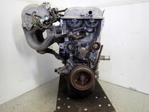 MAZDA 323 BJ 98-01 1,6 i SILNIK BENZYNA MOTOR ZM 86 000 Km 6/10 MINIATURA