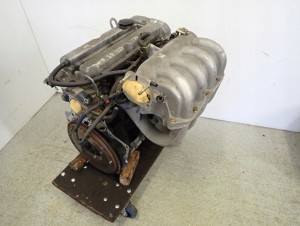 MAZDA 323 BJ 98-01 1,6 i SILNIK BENZYNA MOTOR ZM 86 000 Km 10/10 MINIATURA