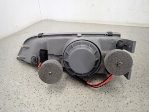 HYUNDAI H100 94-96 LAMPA PRZEDNIA PRAWA REFLEKTOR PRAWY NOWY 4/5 MINIATURA