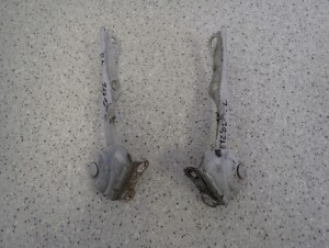 HYUNDAI GETZ 02 -ZAWIASY MASKI KOMPLET 2/3 MINIATURA