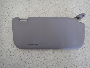 HYUNDAI GETZ 02-10 DASZEK PRZECIWSŁONECZNY LEWY 3/5 MINIATURA