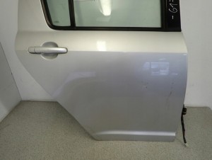 SUZUKI SWIFT 5d MK6 04-09 DRZWI TYLNE PRAWE ZCC 2/12 MINIATURA