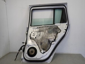 SUZUKI SWIFT 5d MK6 04-09 DRZWI TYLNE PRAWE ZCC 11/12 MINIATURA