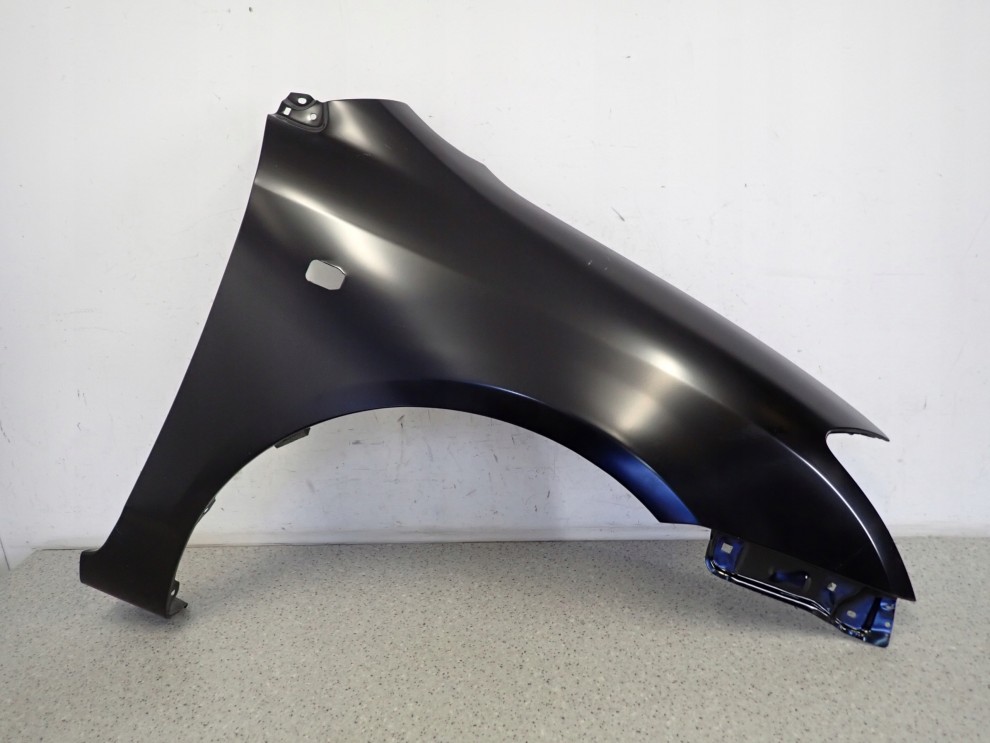 TOYOTA COROLLA E12 HB 02-07 BŁOTNIK PRZEDNI PRAWY NOWY 1/7