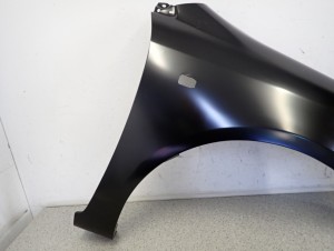 TOYOTA COROLLA E12 HB 02-07 BŁOTNIK PRZEDNI PRAWY NOWY 4/7 MINIATURA