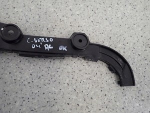 TOYOTA COROLLA VERSO 04-07 ŚLIZG TYLNY LEWY NA BŁOTNIK 3/7 MINIATURA