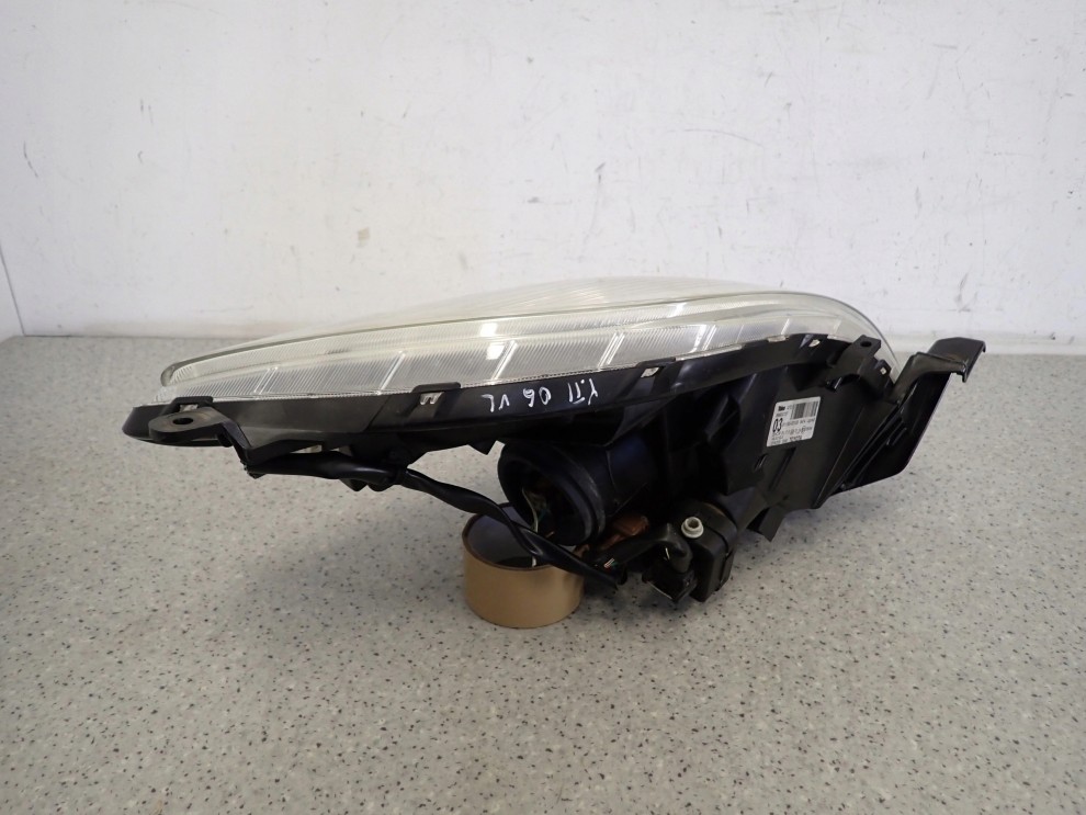 YARIS II 06-09 LAMPA PRZEDNIA LEWA REFLEKTOR EUROPA 3/10