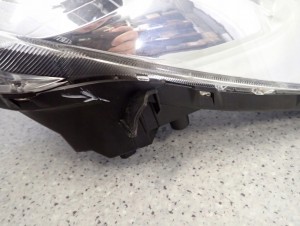 YARIS II 06-09 LAMPA PRZEDNIA LEWA REFLEKTOR EUROPA 7/10 MINIATURA