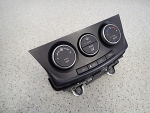 MAZDA5 MAZDA 5 II 10- CW PANEL NAWIEWU KLIMATYZACJI 3/7 MINIATURA