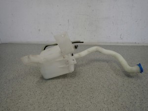 SUZUKI SWIFT 05-10 ZBIORNICZEK PŁYNU DO SPRYSKIWACZY 3/5 MINIATURA