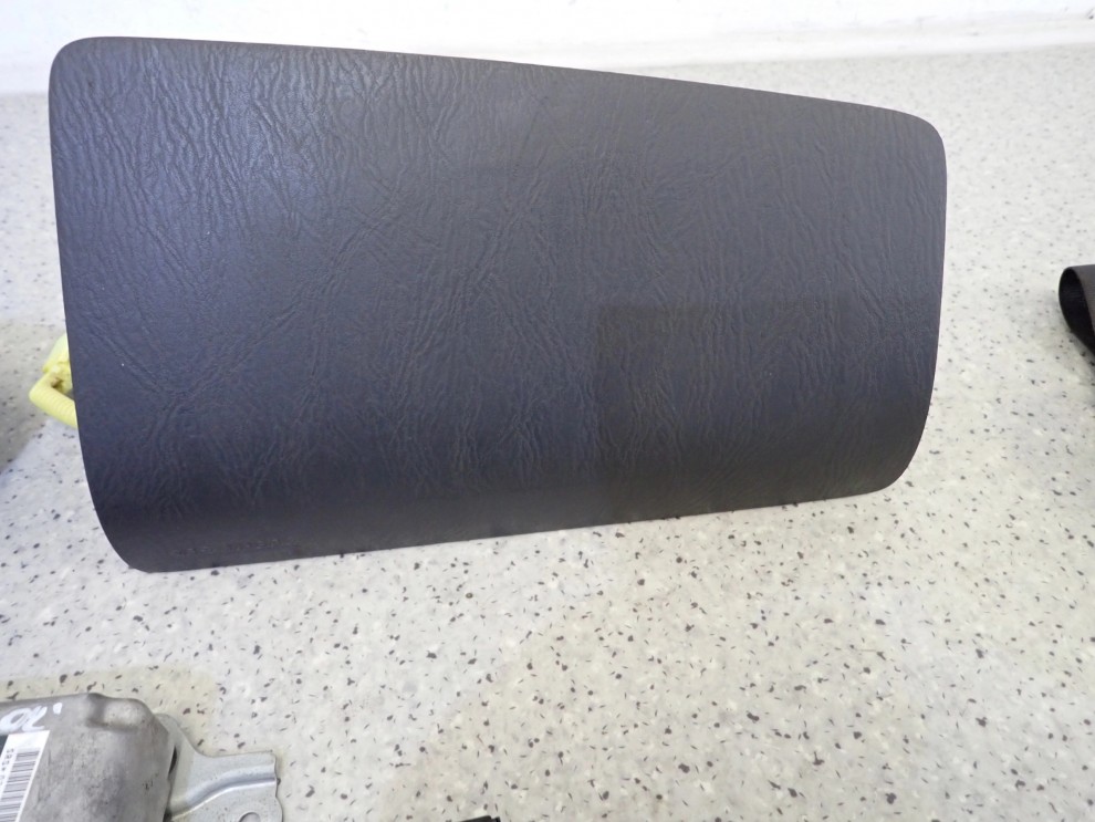 GRAND VITARA I 02 - 05 PODUSZKI POWIETRZNE ZESTAW EUROPA 2/7