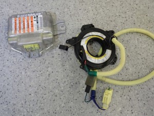 GRAND VITARA I 02 - 05 PODUSZKI POWIETRZNE ZESTAW EUROPA 6/7 MINIATURA