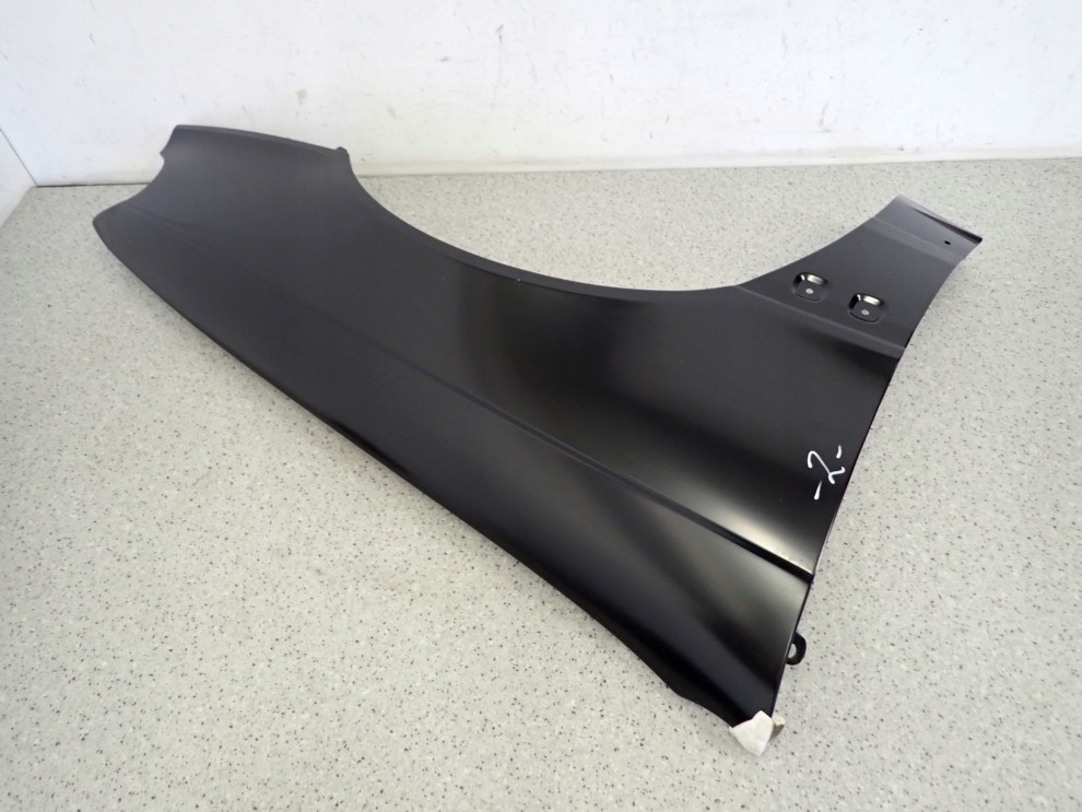 HYUNDAI ELANTRA 94-95 BŁOTNIK PRZEDNI PRAWY NOWY 4/6