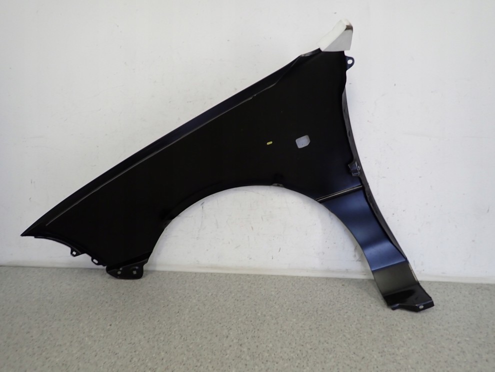 SUZUKI SWIFT 89-96 BŁOTNIK PRZEDNI PRAWY NOWY 5/5