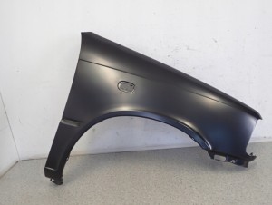 SUZUKI ALTO 88-94 BŁOTNIK PRZEDNI PRAWY NOWY