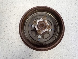 NISSAN MICRA K13 10- BĘBEN HAMULCOWY KORONKA MAGNETYCZNA CZOP 5/7 MINIATURA