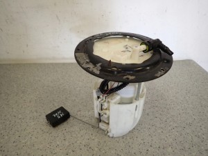 MAZDA 5 2.0i 05-10 POMPA PALIWA PŁYWAK 4/6 MINIATURA