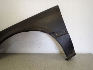 HONDA ACCORD II SEDAN 82-85 BŁOTNIK PRZEDNI LEWY 3/7 MINIATURA