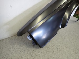 NISSAN SUNNY B12 KOMBI SEDAN 86-88 BŁOTNIK PRZEDNI LEWY NOWY 8/10 MINIATURA