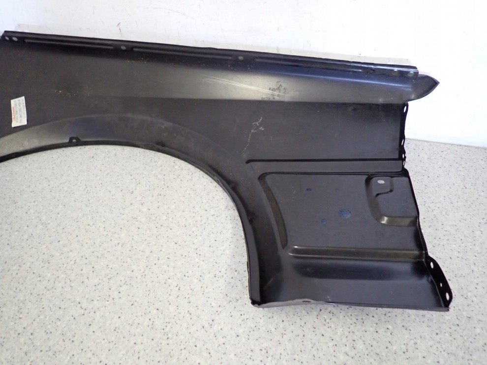 NISSAN BLUEBIRD B12 86-90 BŁOTNIK PRZEDNI LEWY NOWY 13/13