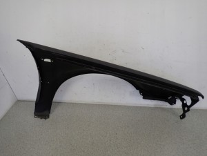 MAZDA 323 BF 88-90 BŁOTNIK PRZEDNI LEWY NOWY 6/6 MINIATURA