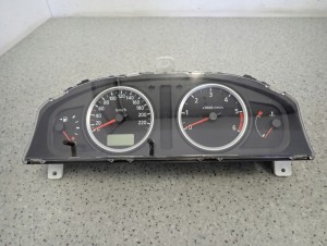 NISSAN ALMERA N16 1.5 DCI ZEGARY LICZNIK EUROPA 1/8 MINIATURA