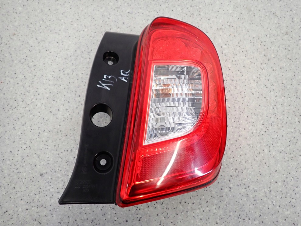 NISSAN MICRA K13 LIFT 14- LAMPA TYLNA PRAWA LED 1/6