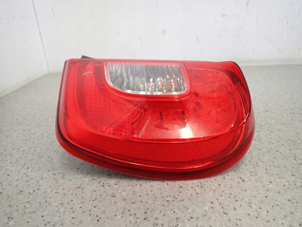 NISSAN MICRA K13 LIFT 14- LAMPA TYLNA PRAWA LED 4/6
