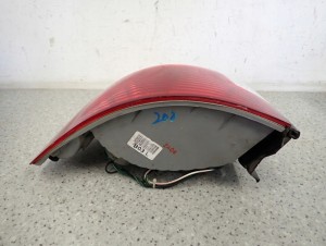 HYUNDAI SANTA FE 00-03 LAMPA TYLNA LEWA 4/6 MINIATURA