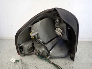 HYUNDAI SANTA FE 00-03 LAMPA TYLNA PRAWA 5/5 MINIATURA