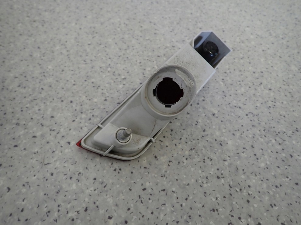 NISSAN MICRA K13 LIFT 14- LAMPA LAMPKA PRZECIWMGIELNA TYLNA 5/5