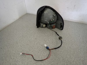 HYUNDAI SANTA FE LIFT 03-06 LAMPA TYLNA LEWA 7/7 MINIATURA