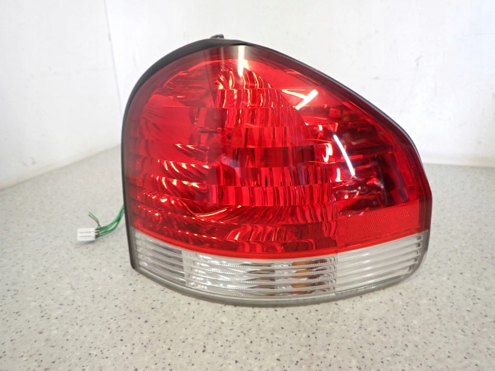 HYUNDAI SANTA FE LIFT 03-06 LAMPA TYLNA PRAWA 1/7