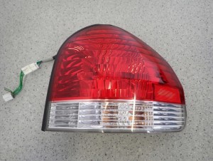 HYUNDAI SANTA FE LIFT 03-06 LAMPA TYLNA PRAWA 2/7 MINIATURA