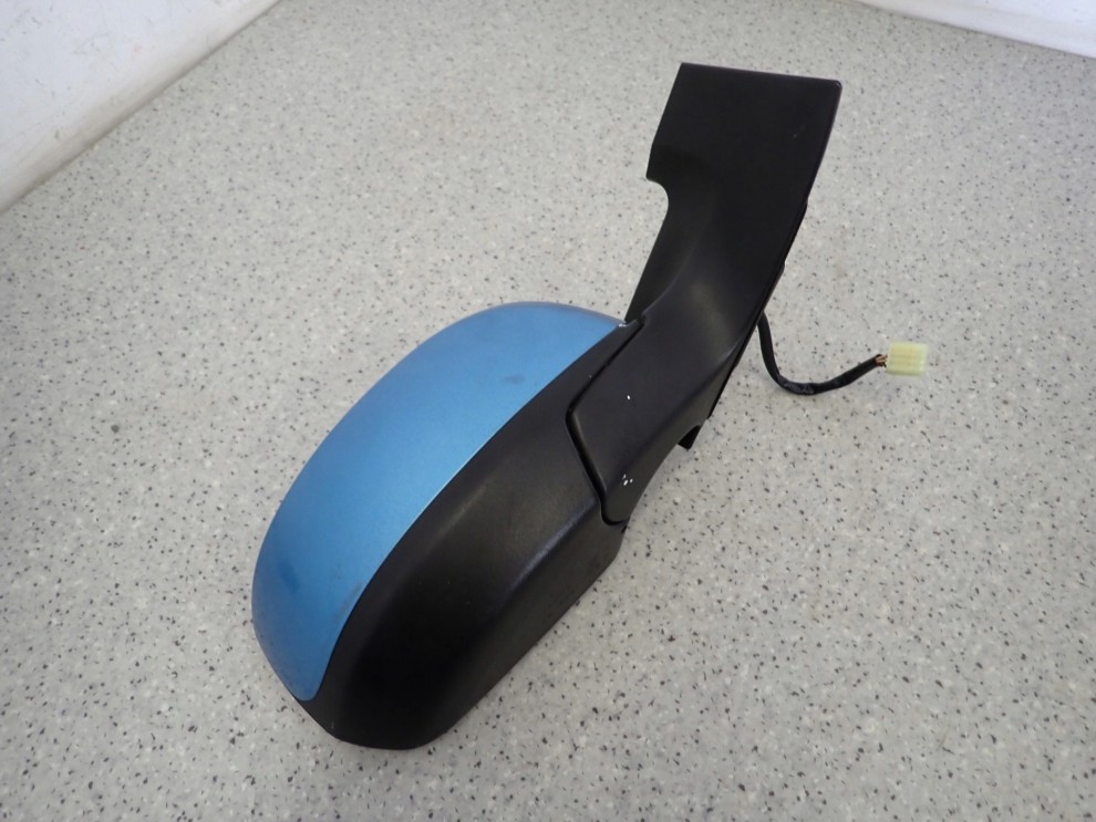 SUZUKI SPLASH 08-14 LUSTERKO PRAWE 5PIN ZDQ 6/11