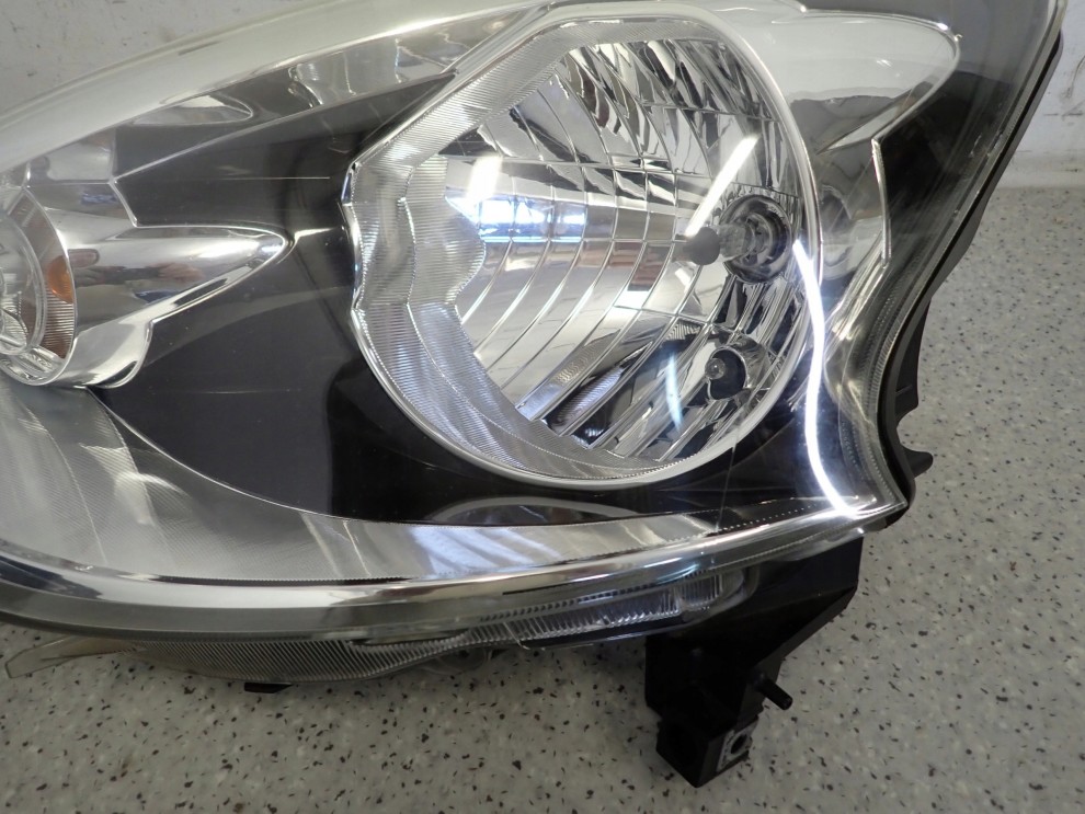 NISSAN MICRA K13 LIFT 13- REFLEKTOR LEWY LAMPA PRZEDNIA LEWA 4/8