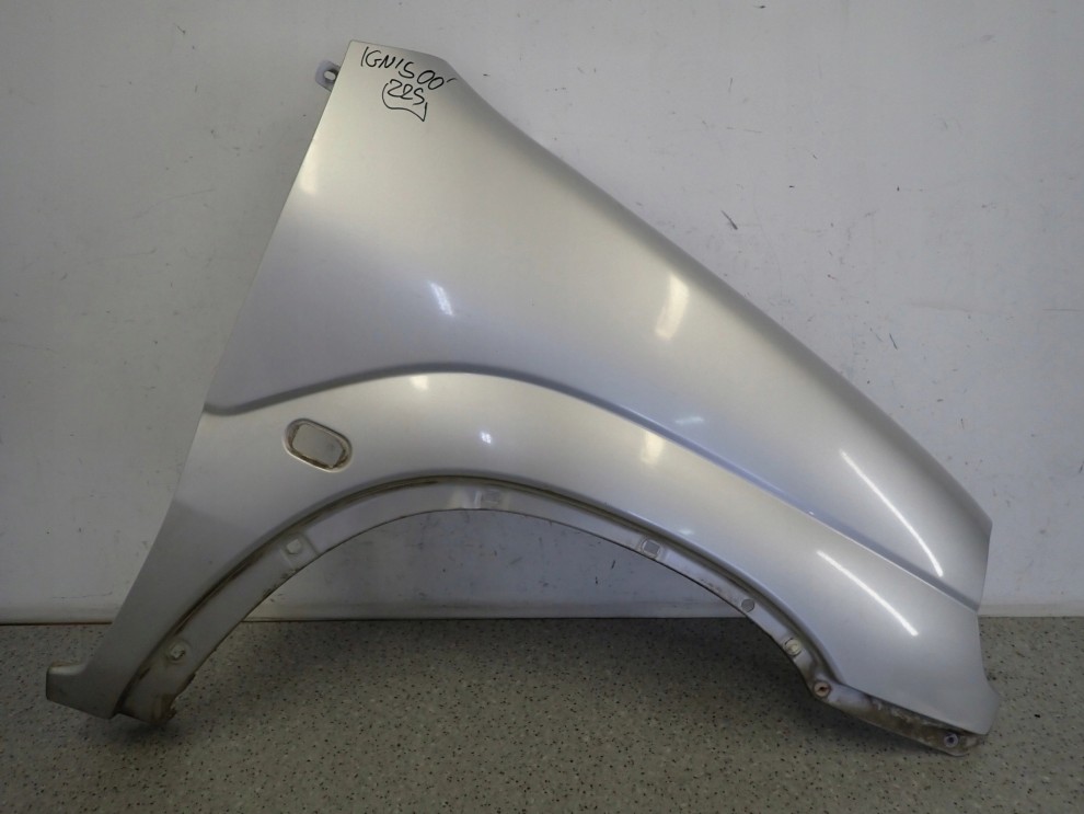 SUZUKI IGNIS I 00-03 BŁOTNIK PRZEDNI PRAWY Z2S 1/9