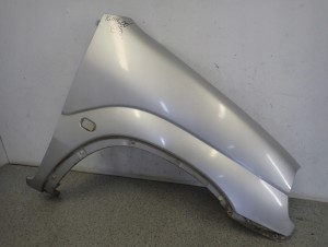 SUZUKI IGNIS I 00-03 BŁOTNIK PRZEDNI PRAWY Z2S 2/9 MINIATURA