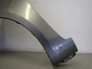 SUZUKI SWIFT MK7 10-16 BŁOTNIK PRZEDNI LEWY ZCD 3/11 MINIATURA