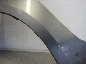 SUZUKI SWIFT MK7 10-16 BŁOTNIK PRZEDNI LEWY ZCD 4/11 MINIATURA