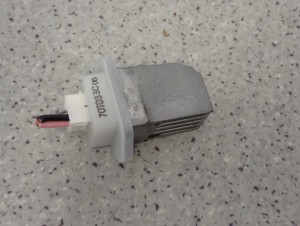 NISSAN MICRA K13 10- REZYSTOR NAGRZEWNICY 4/7 MINIATURA